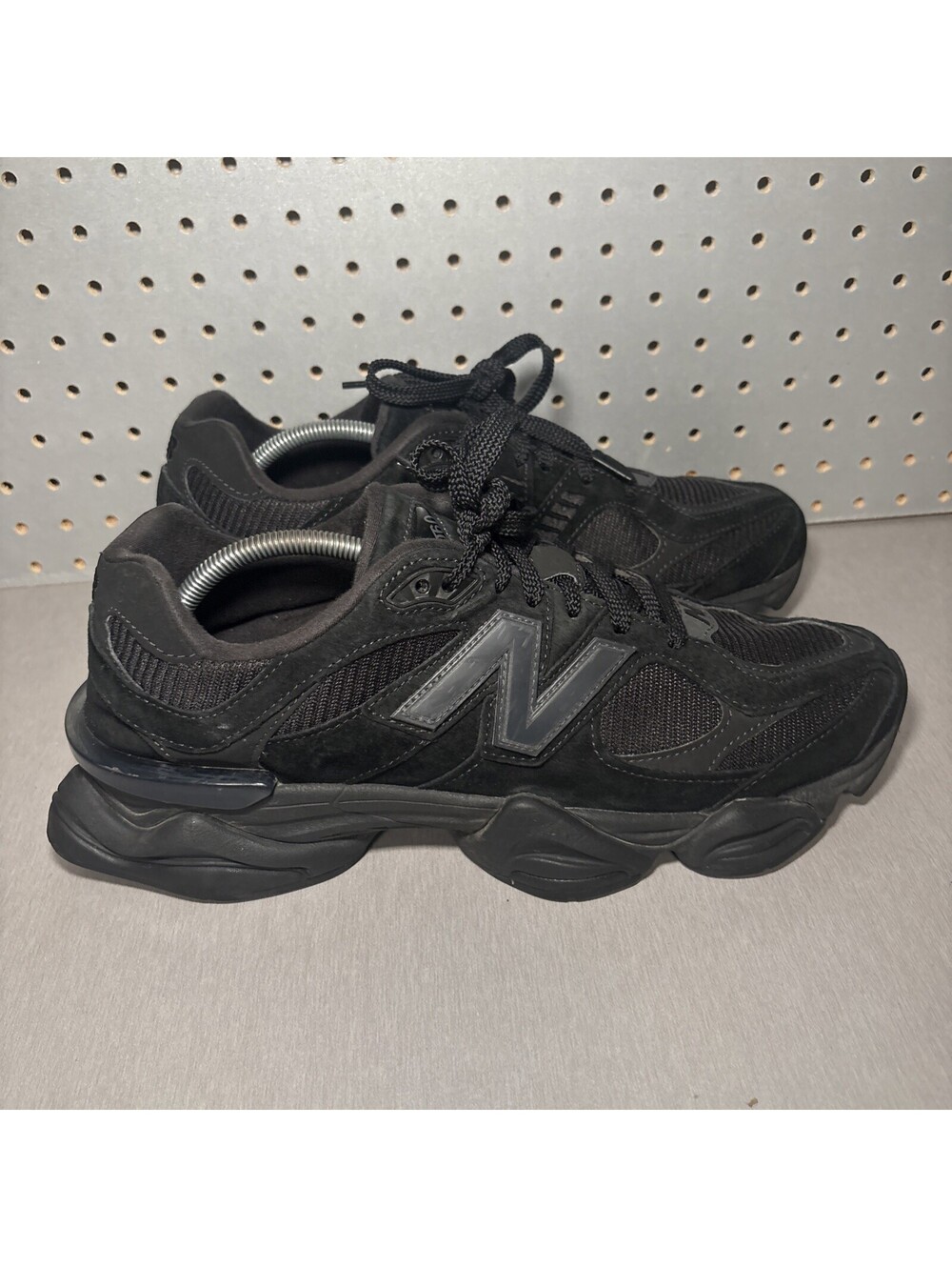 New Balance 9060 Shoes Mens Sz 12.5 Triple Black Ebony Suede Sneakers Walking
